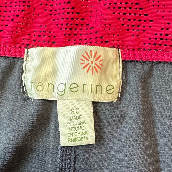🛍️Tangerine Gray Capri with pink and tiny back zipper pocket size S - Picture 7 of 7